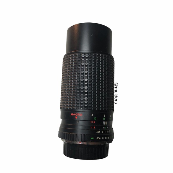 Vintage Focal MC Auto Zoom 1:4.5 80-200mm Lens # 8571330 - Picture 1 of 8
